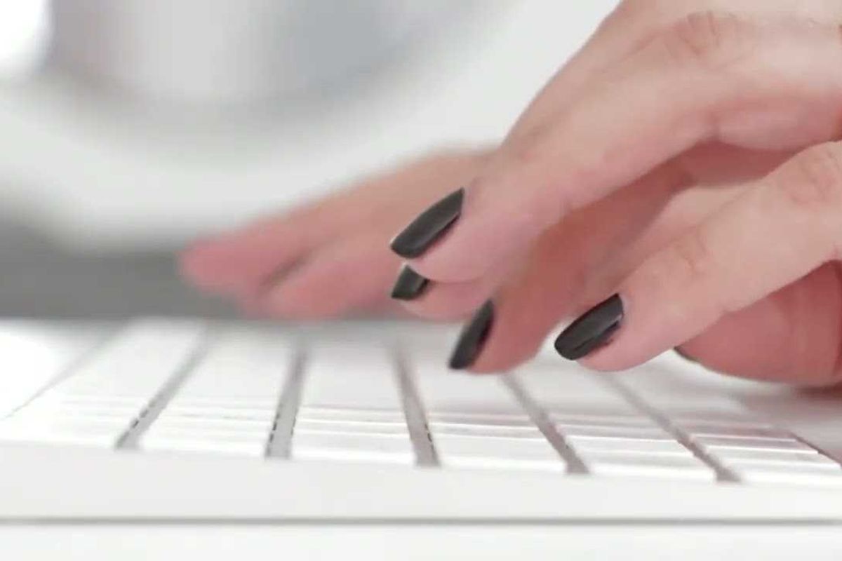 Vault12 app The Pros and Cons