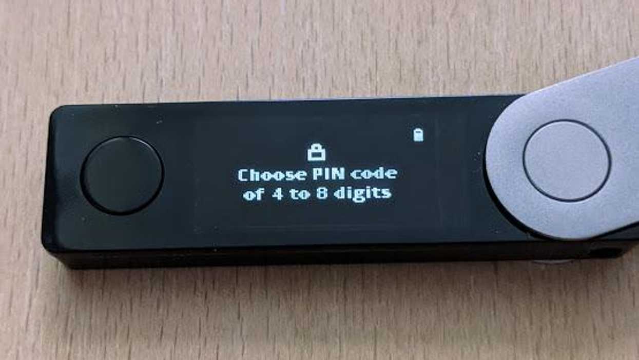 Ledger Nano X choose PIN code