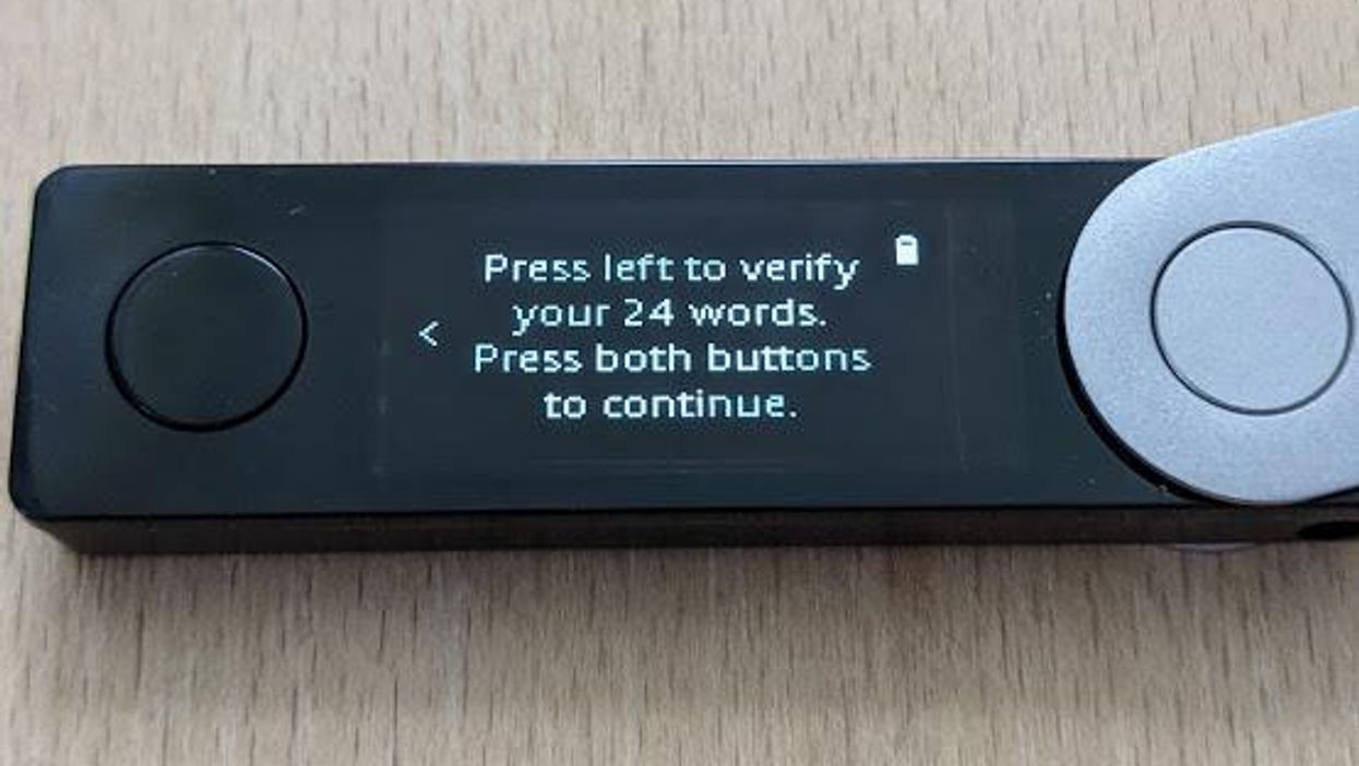 Ledger Nano X verify 24 words