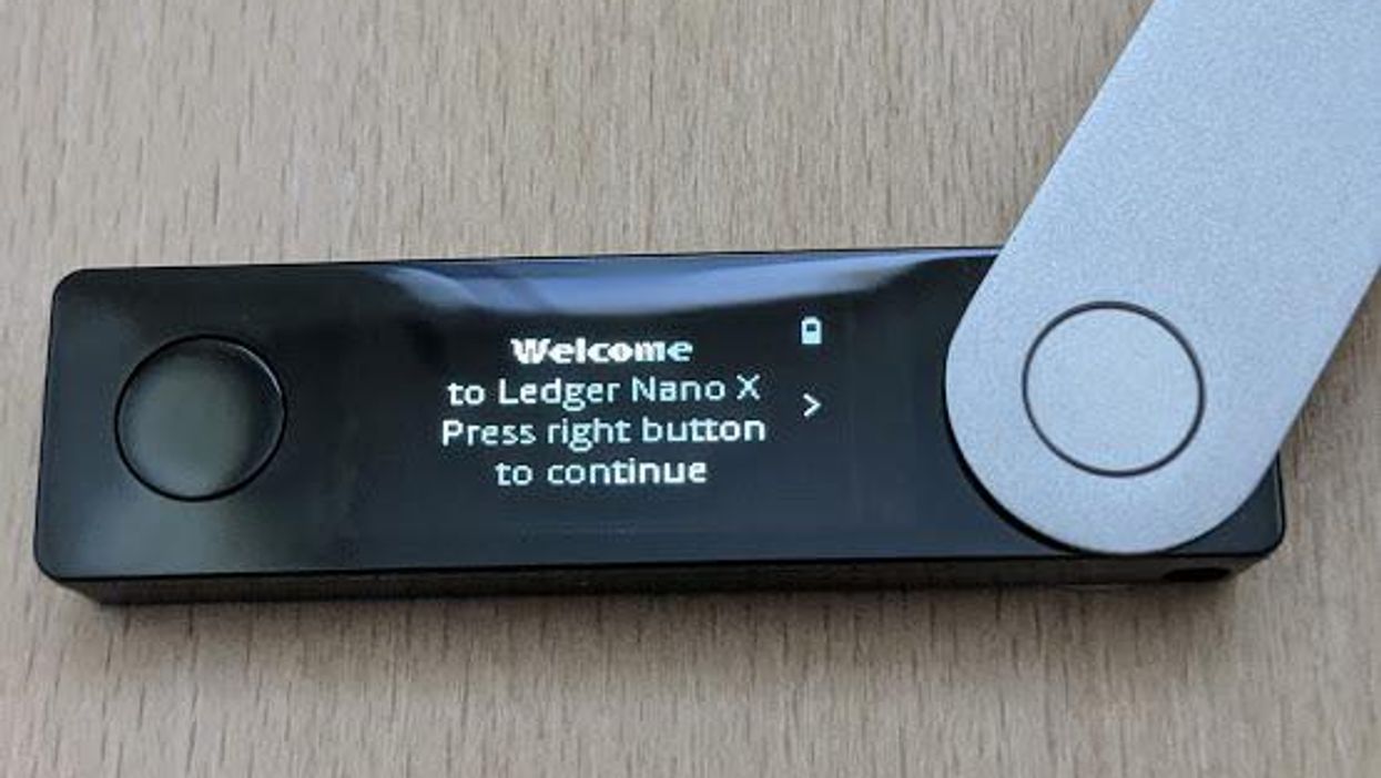 Ledger Nano X welcome screen